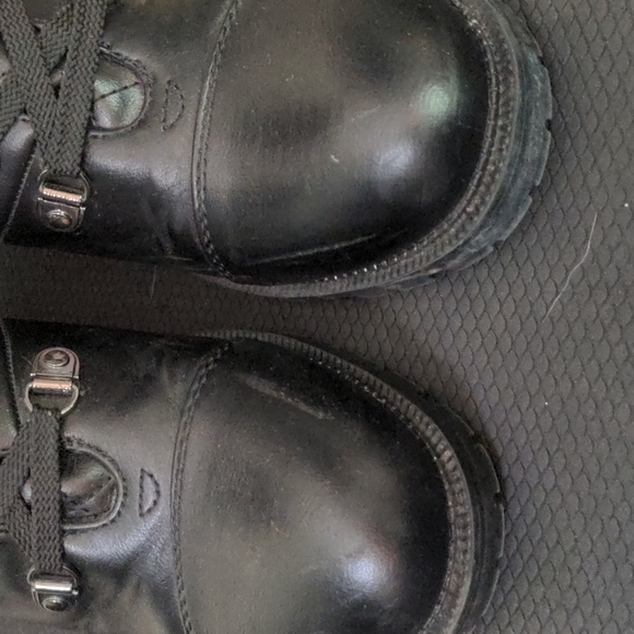 Guess Lug sole combat lace up hiking boots - Picture 6 of 12